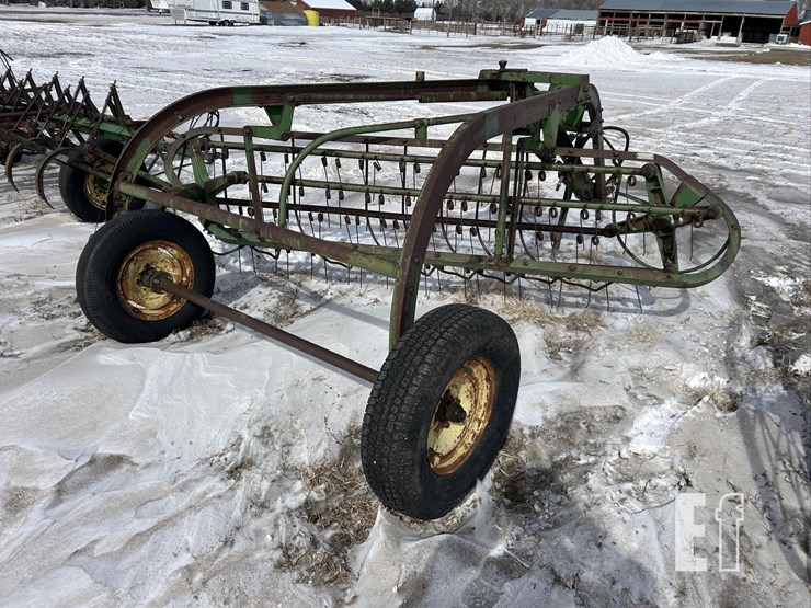 john-deere-851-image-2