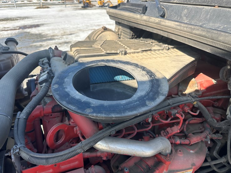 2017-international-lt-image-52