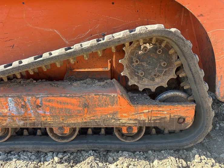 2020-gehl-rt105-image-56