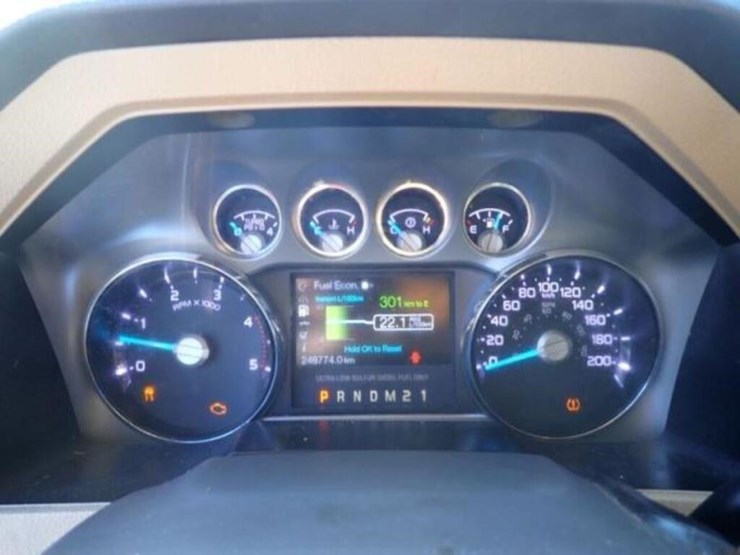 2015-ford-f350-image-12