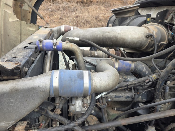 2006-massey-ferguson-8-image-48