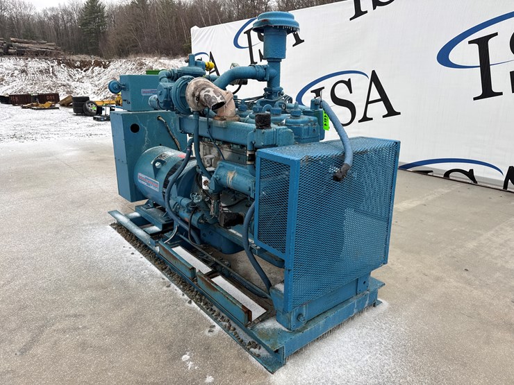 massey-ferguson-8-image-3