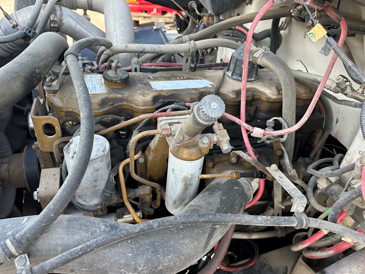 freightliner-fl70-image-51