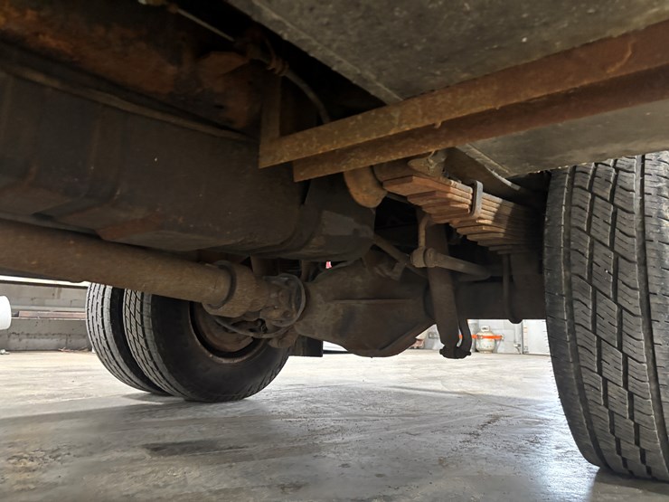 2009-ford-f350-image-76