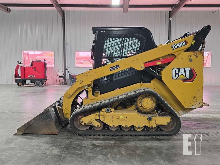 2022-caterpillar-289d3-image-5