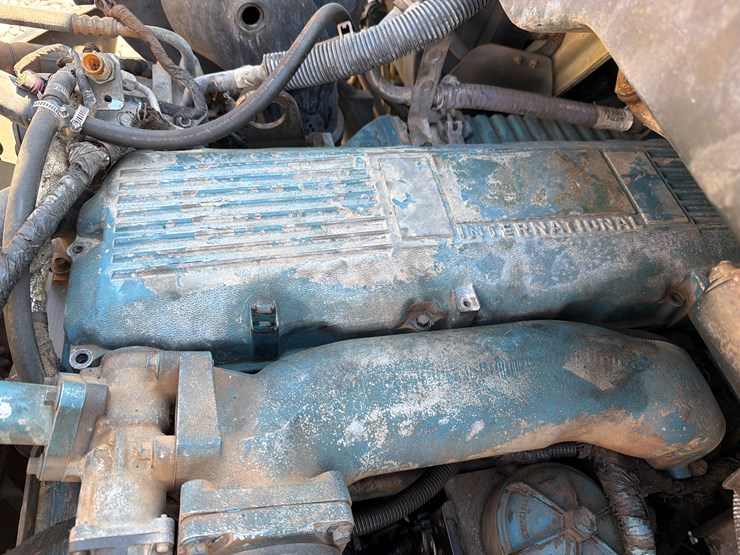 2005-international-durastar-4400-image-34