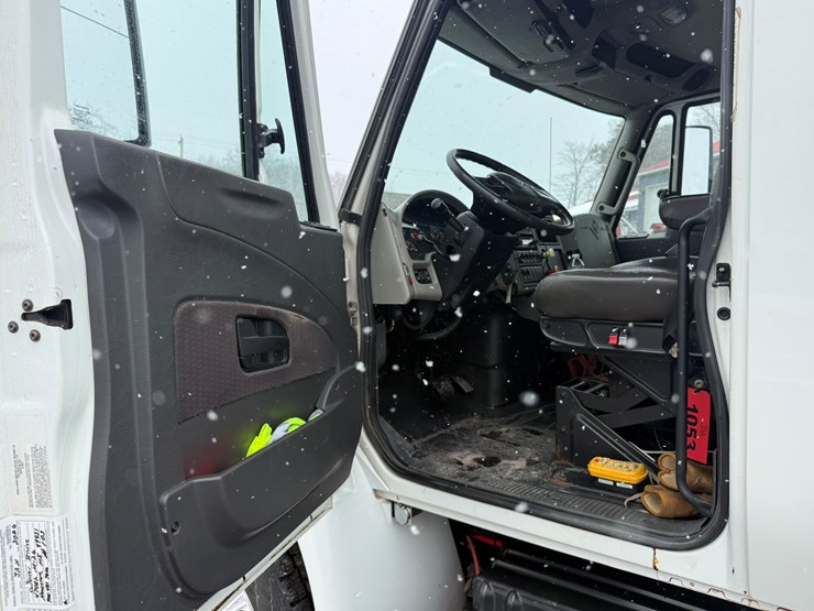 2013-international-4400-sba-image-33