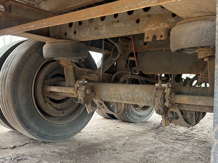 2000-wilkens-walking-floor-image-29