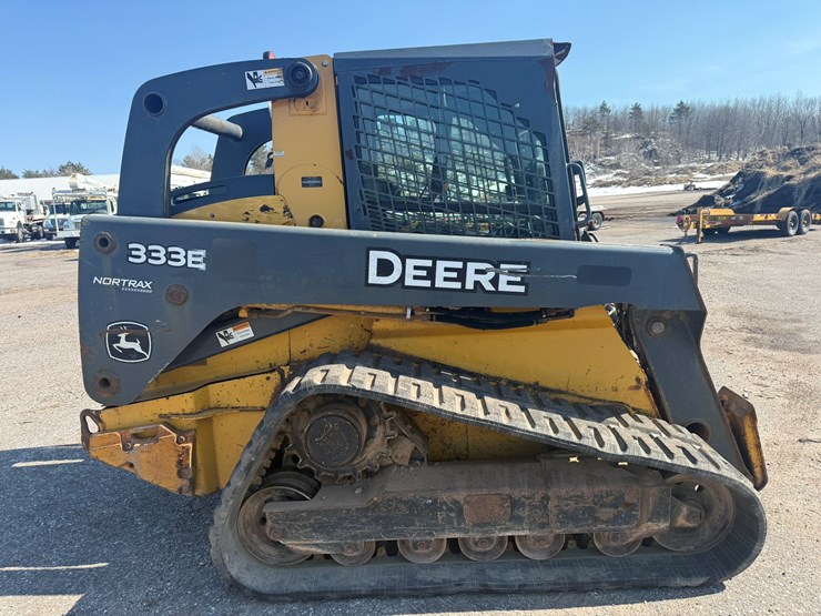 deere-333e-image-6