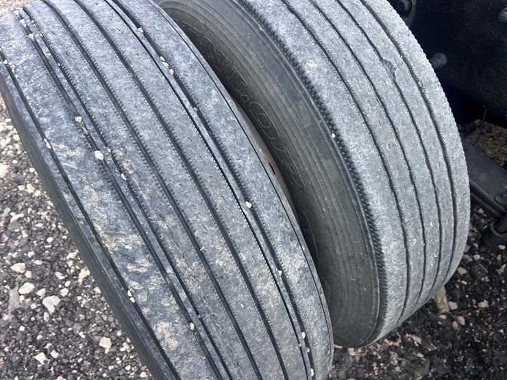 1998-peterbilt-379-image-88