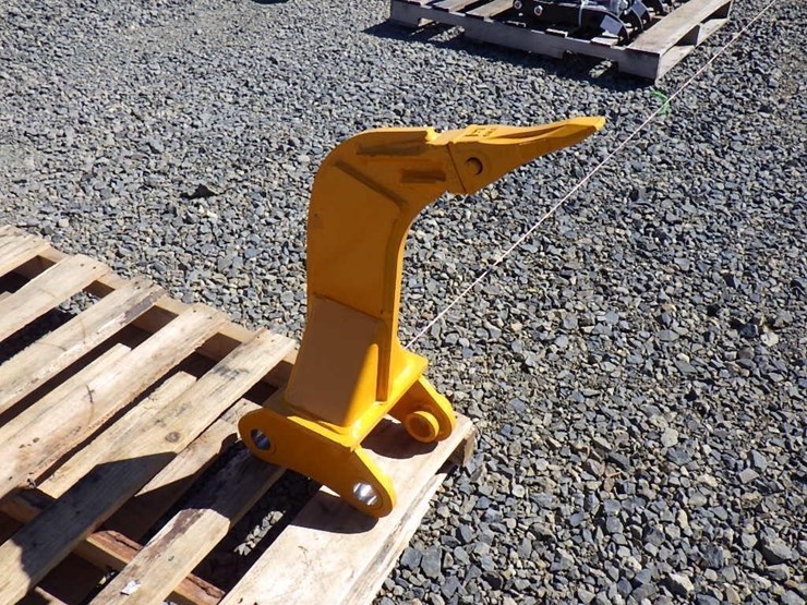 caterpillar-303-image-1