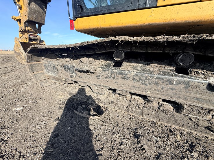 caterpillar-340-image-73