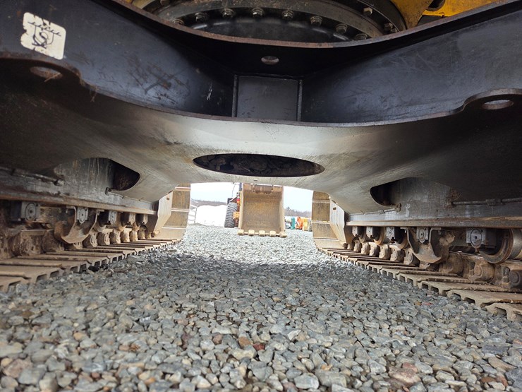 deere-160g-lc-image-62