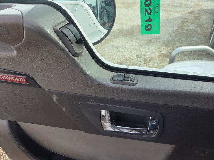 2019-tiger-8051-image-108