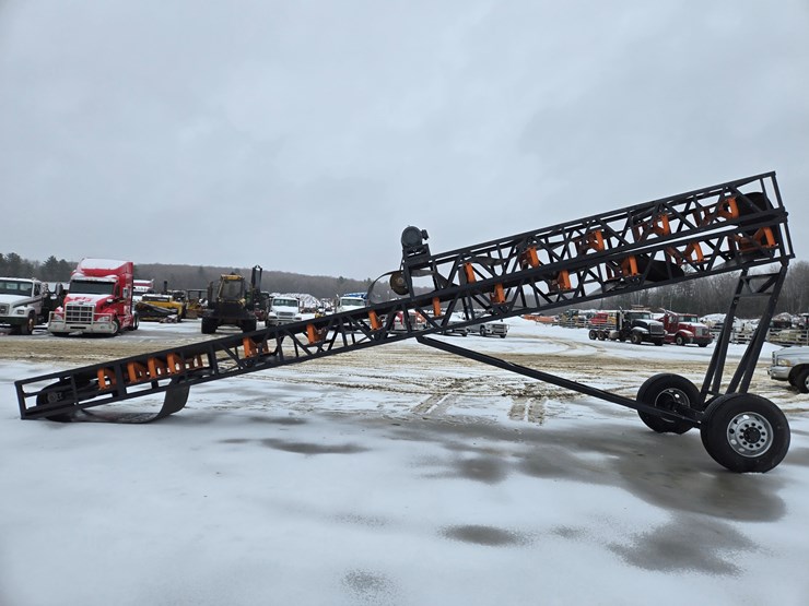 massey-ferguson-8-image-6