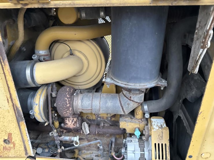 2006-caterpillar-d5n-lgp-image-19