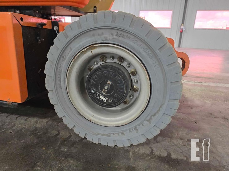 2015-jlg-e400ajpn-image-20