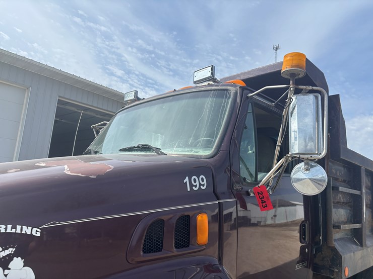 1999-sterling-l9513-image-9