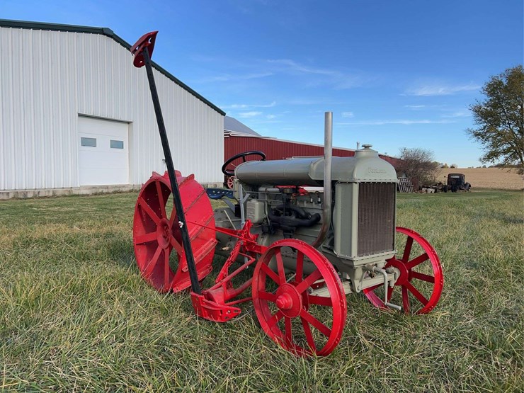 1921-fordson-tractor-image-7