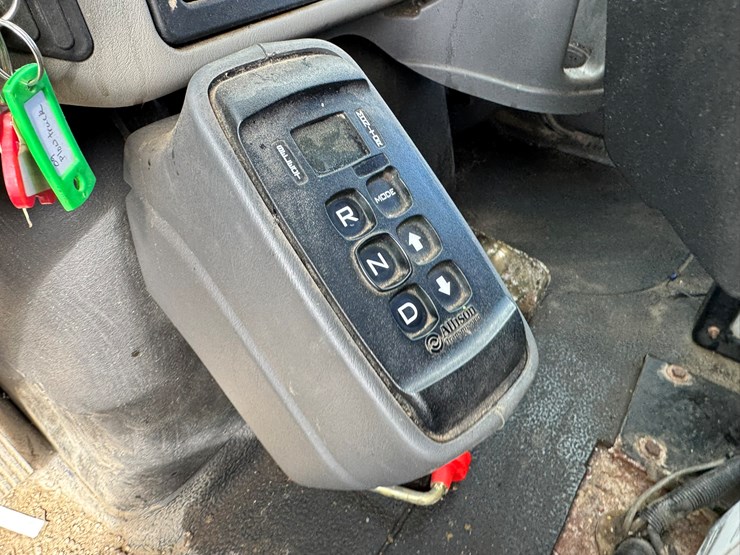 2009-international-workstar-7500-image-79