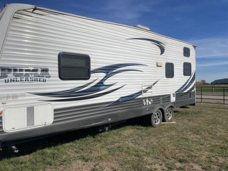 2014-forest-river-26’-puma-toy-hauler-rv-travel-image-2