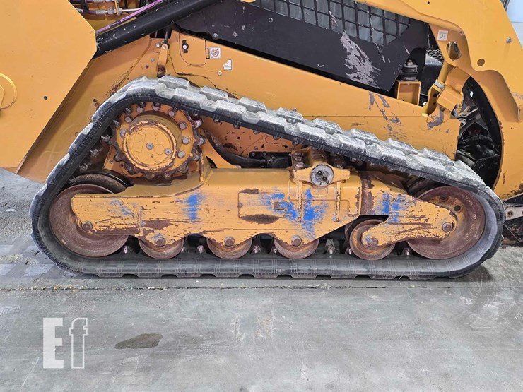 2023-caterpillar-259d3-image-33
