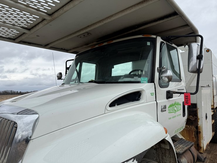 2007-international-durastar-4400-image-9