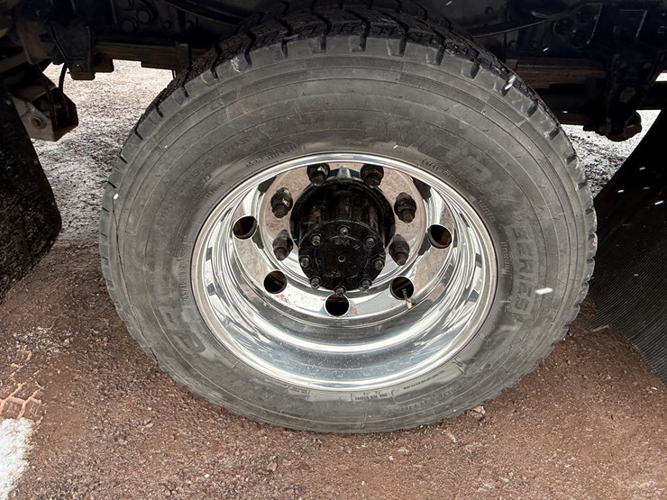 2018-ford-f650-image-67