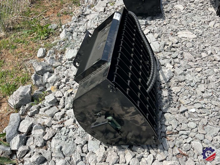 unused-2026-ce-36"-mixing-bucket-attachment-image-6