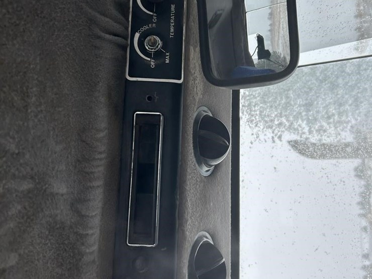 1993-ford-876-image-83