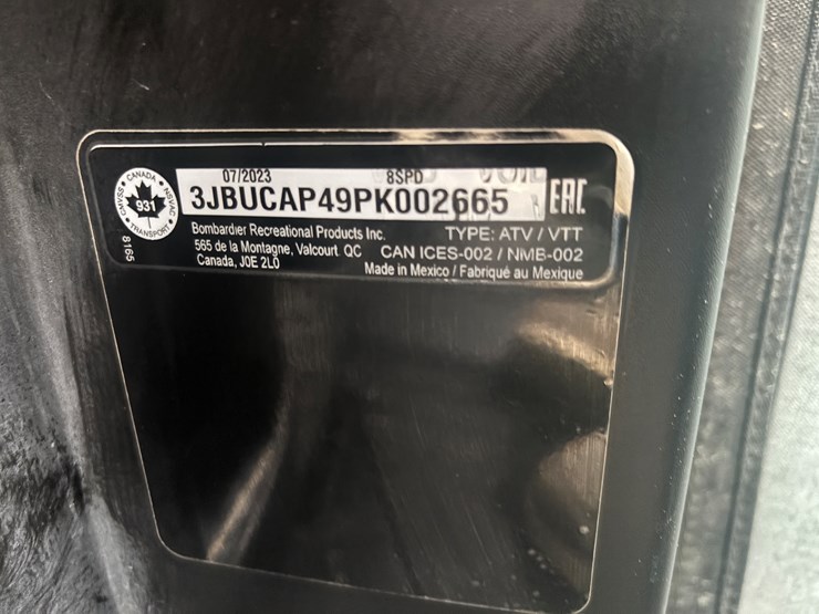 #2311-•-2023-can-am-hd-9-defender-xt-4x4-utv-image-83