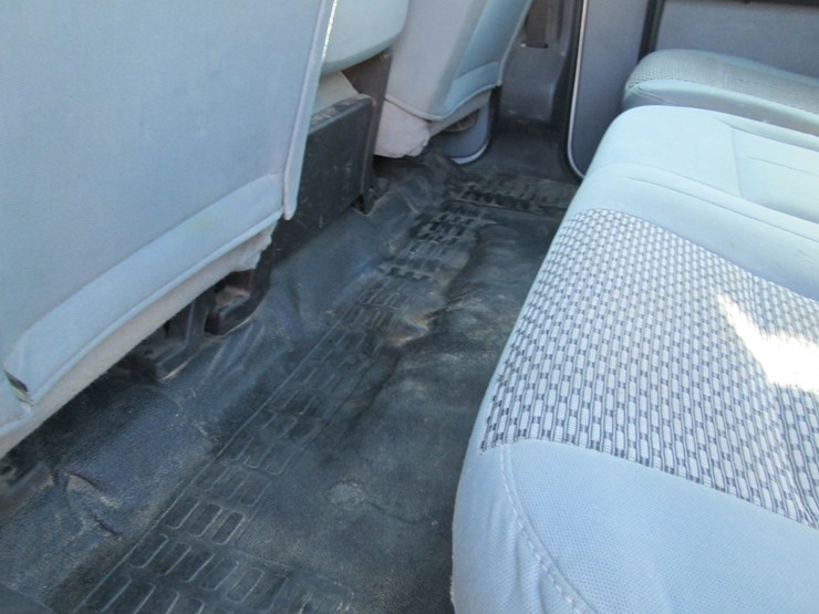 2011-ford-f250-image-25