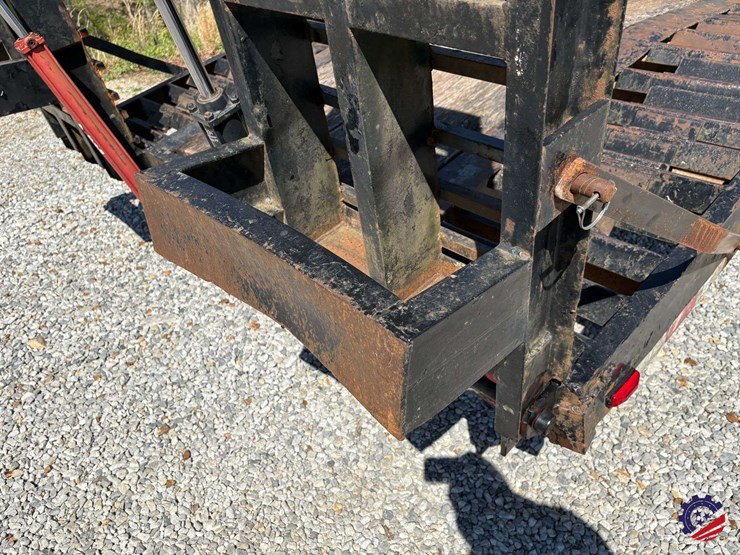 1998-cherokee-r20-20+5-dual-t/a-tag-trailer-image-32