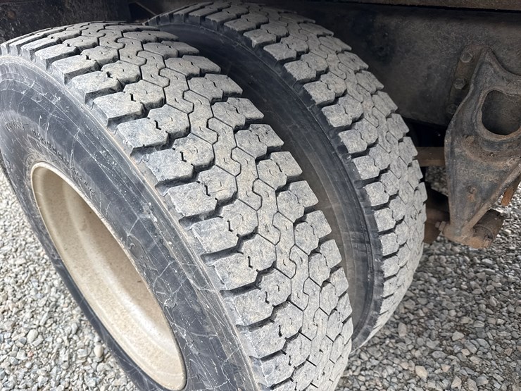 1999-international-4900-image-78