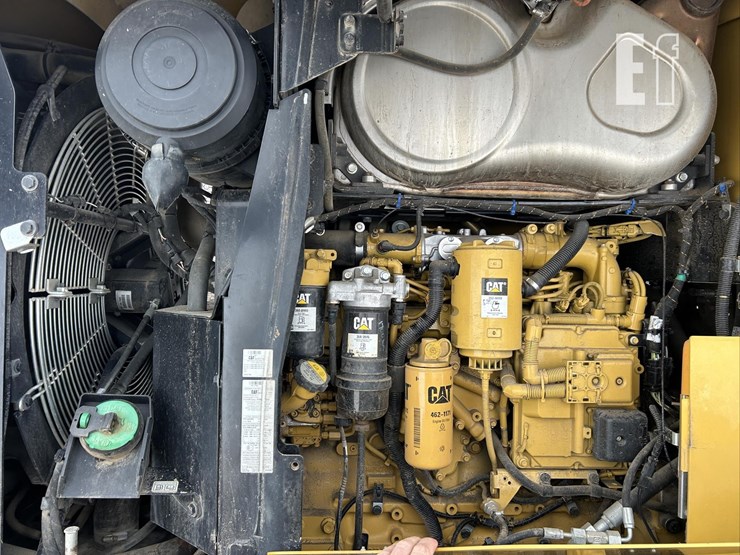 2016-caterpillar-930m-image-88