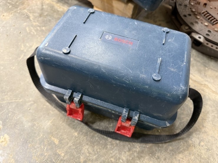 bosch-gol32-optical-laser-level-image-4