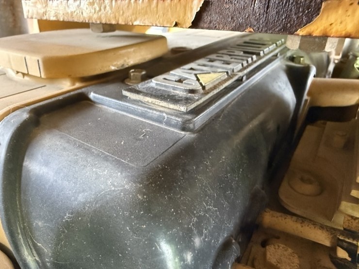 2005-caterpillar-cs-433e-image-16