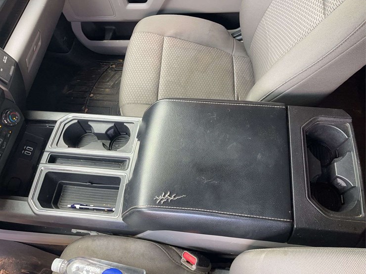 2016-ford-f150-image-13