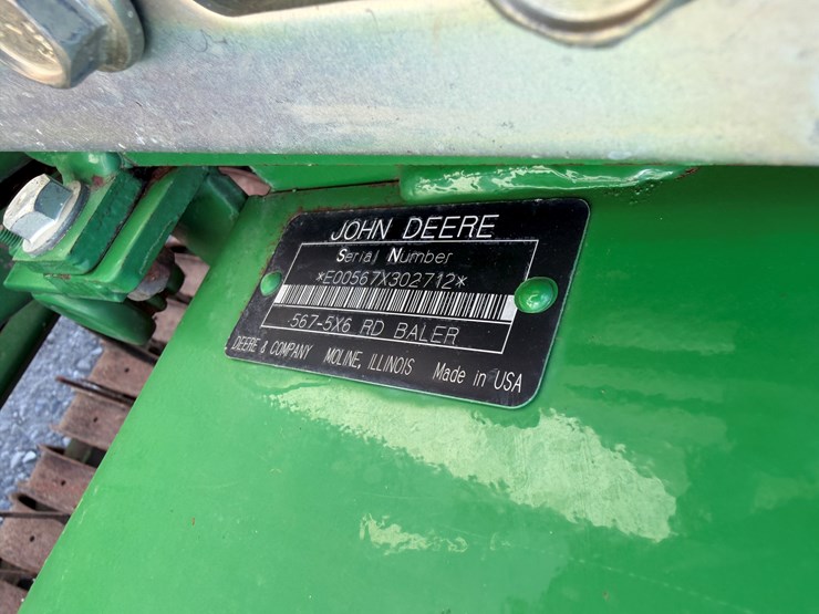 2004-john-deere-567-image-8