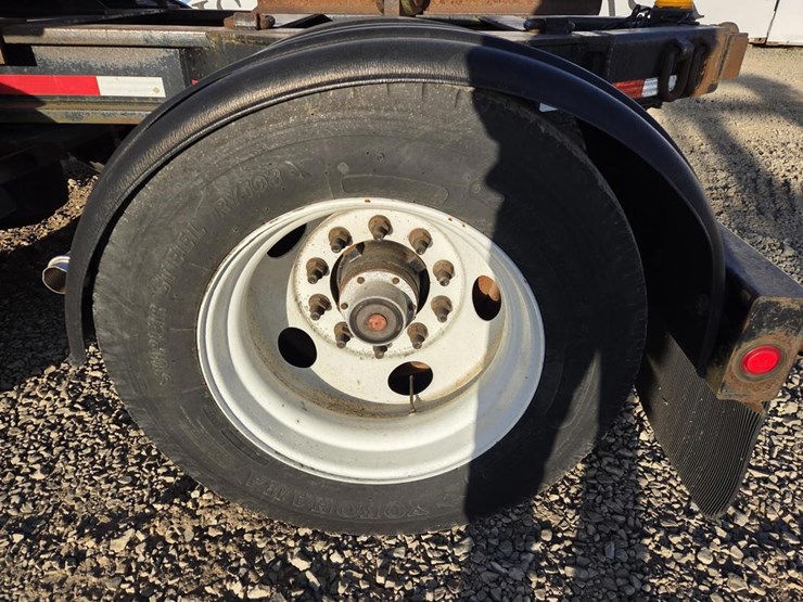 2006-massey-ferguson-8-image-46