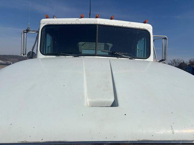 1994-international-9400-image-14