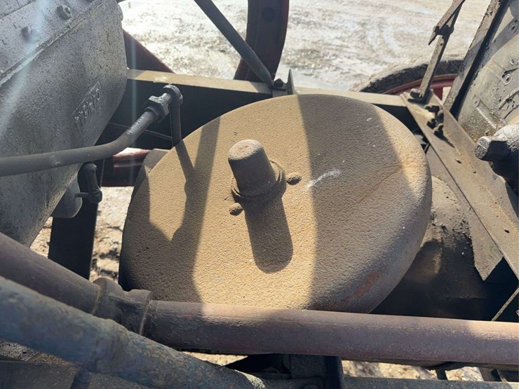 1922-20-40-rumely-oilpull-model-g-image-39