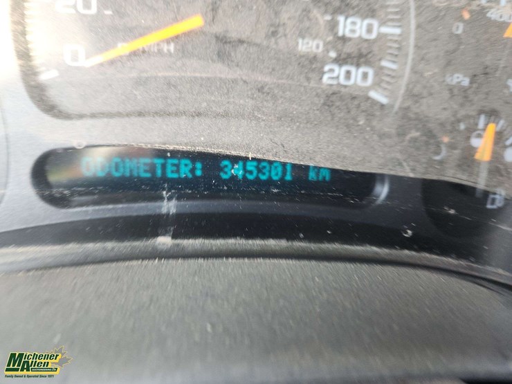 2003-gmc-sierra-3500-image-14