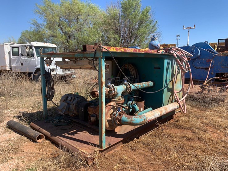 10’-l-x-5’-w-x-5’-t-skidded-trip-tank-image-1