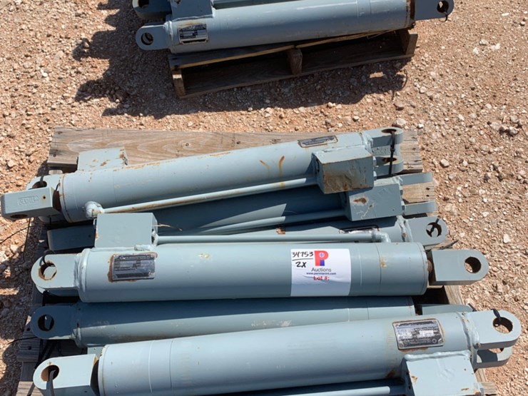 2-pallets-of-(15)-crc-1659-3000-psi-hydraulic-cylinders-image-1