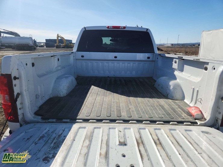 2010-chevrolet-silverado-1500-image-29