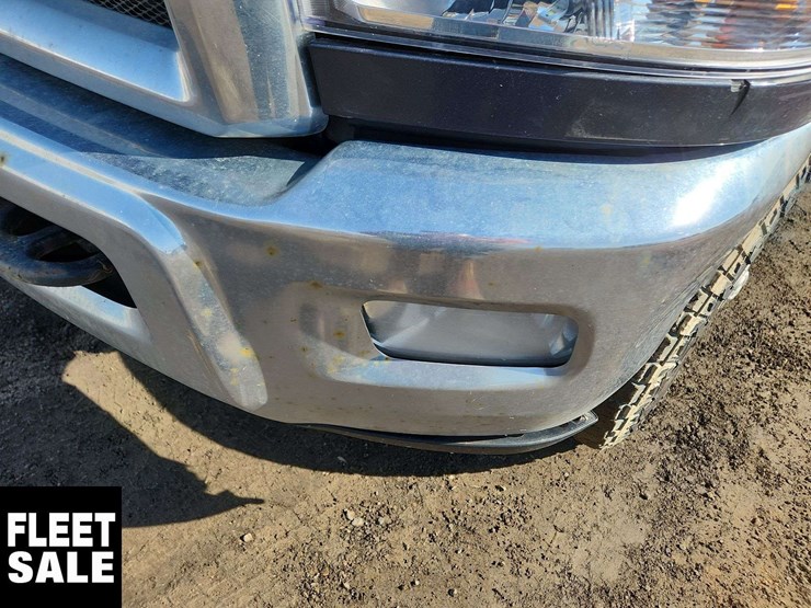 2013-dodge-3500-image-33