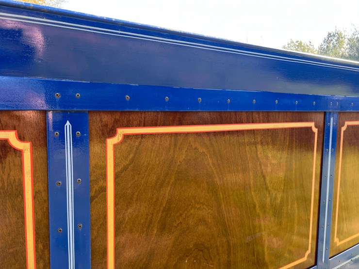 frick-steam-locomotive-with-track-image-201