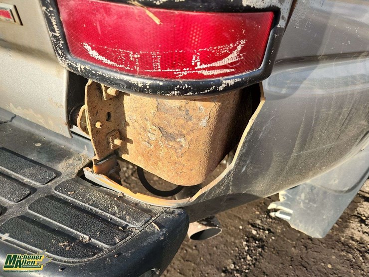 2003-gmc-sierra-3500-image-40