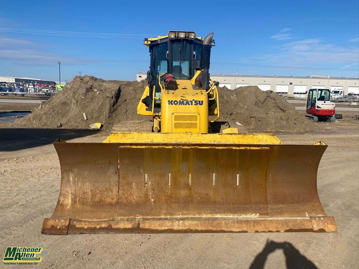 2017-komatsu-d61px-24-image-7